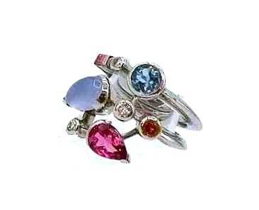 カルティエ買取 750WG デリス ドゥ メリメロ リング